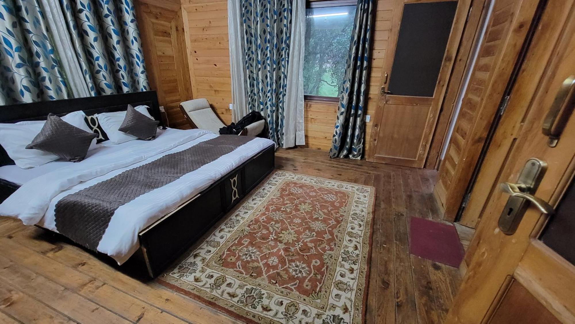 The Canadian Woods Resort Nainital Zimmer foto